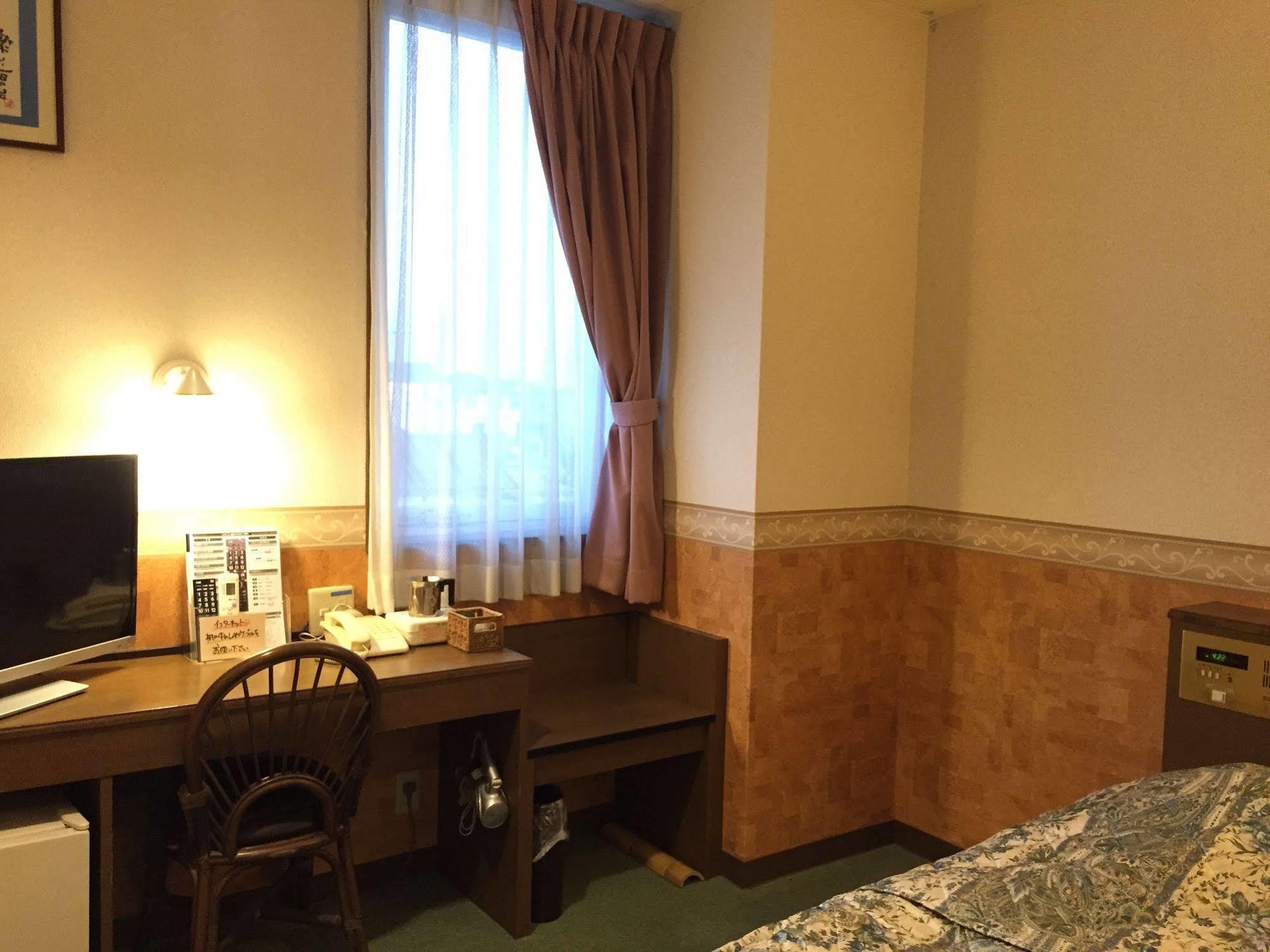 Maebashi Business Hotel Luka المظهر الخارجي الصورة