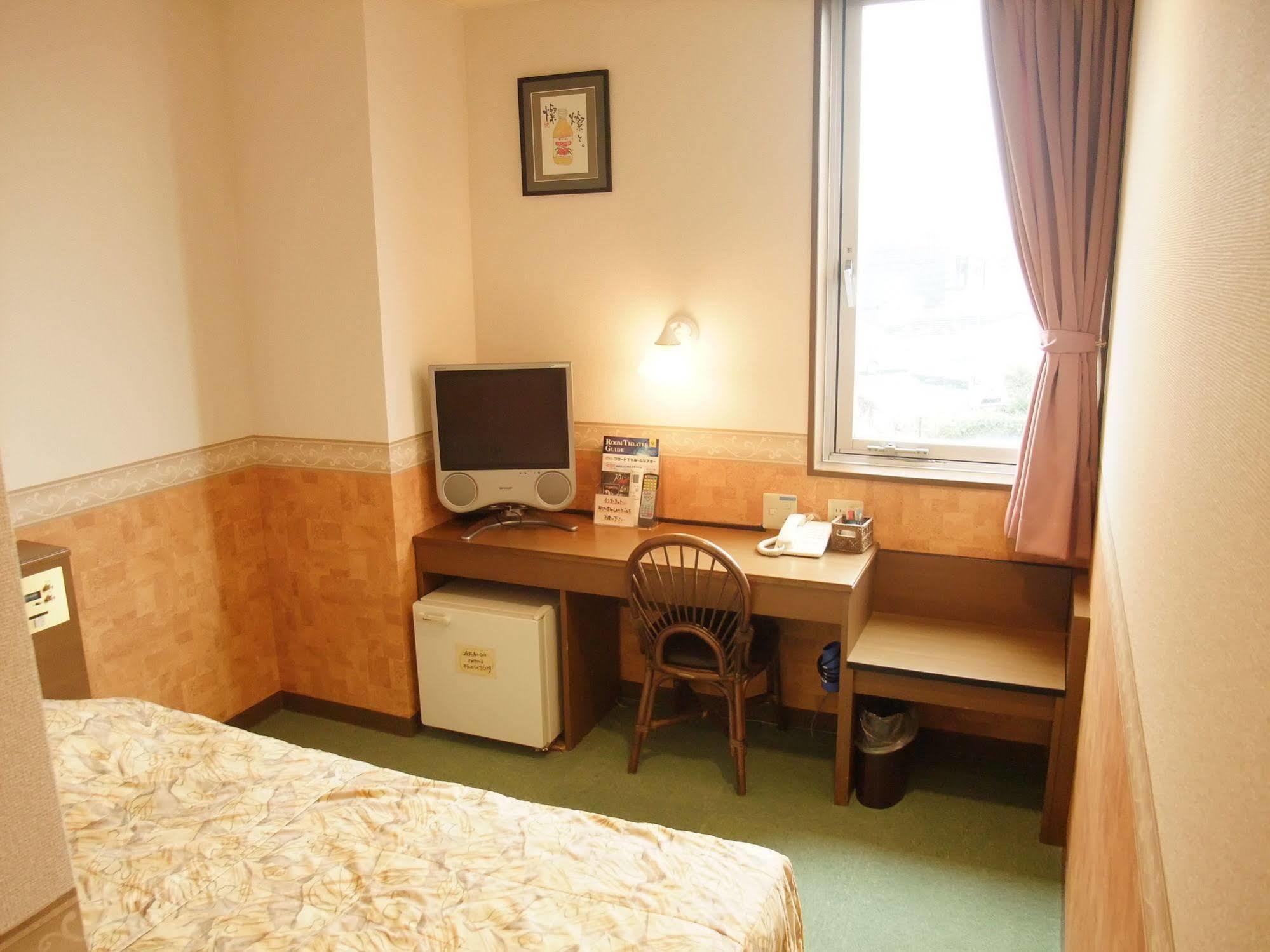Maebashi Business Hotel Luka المظهر الخارجي الصورة